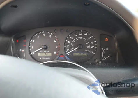 1999 Toyota Corolla Le z USA, uszkodzony, nr VIN 2T1BR12E2XC208457